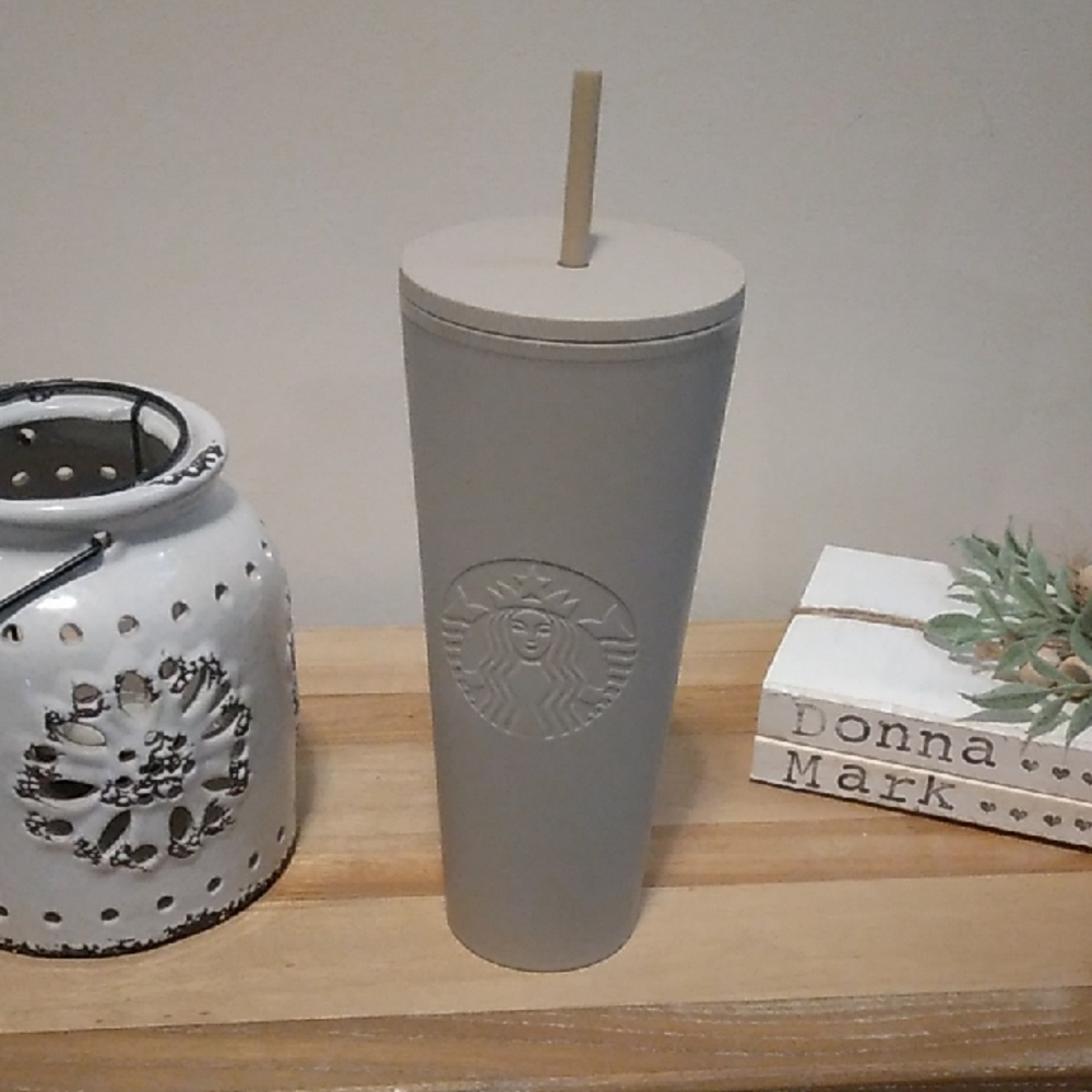 Starbucks 24 oz. Venti Cold Cup Tumbler